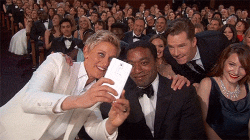 ellen selfie gif