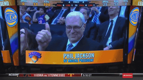 phil jackson waving crowd - phil jackson waving crowd