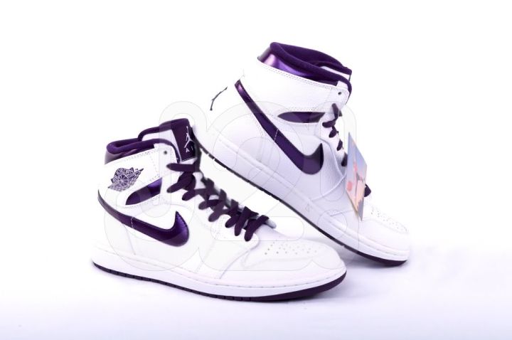 Air Jordan 1 “Metallic Purple”