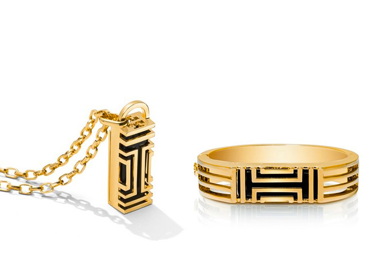 fitbit-tory-burch
