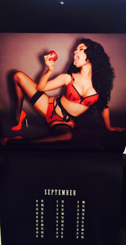 Nicki-Minaj-Calendar-10