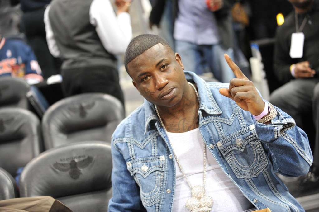 Celebrities Attend The New York Knicks vs. Atlanta Hawks - March 6, 2011