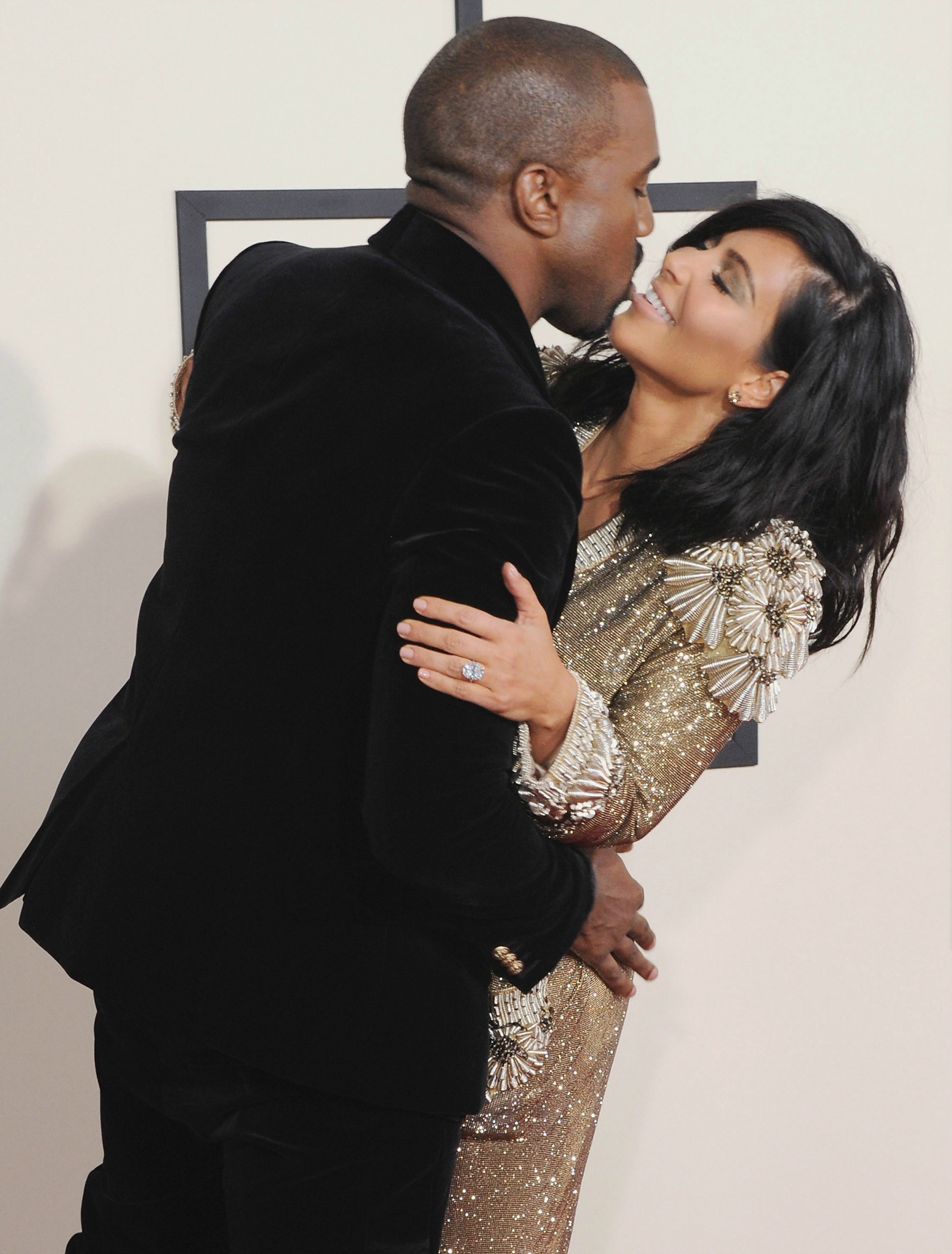 Kimye Kissing