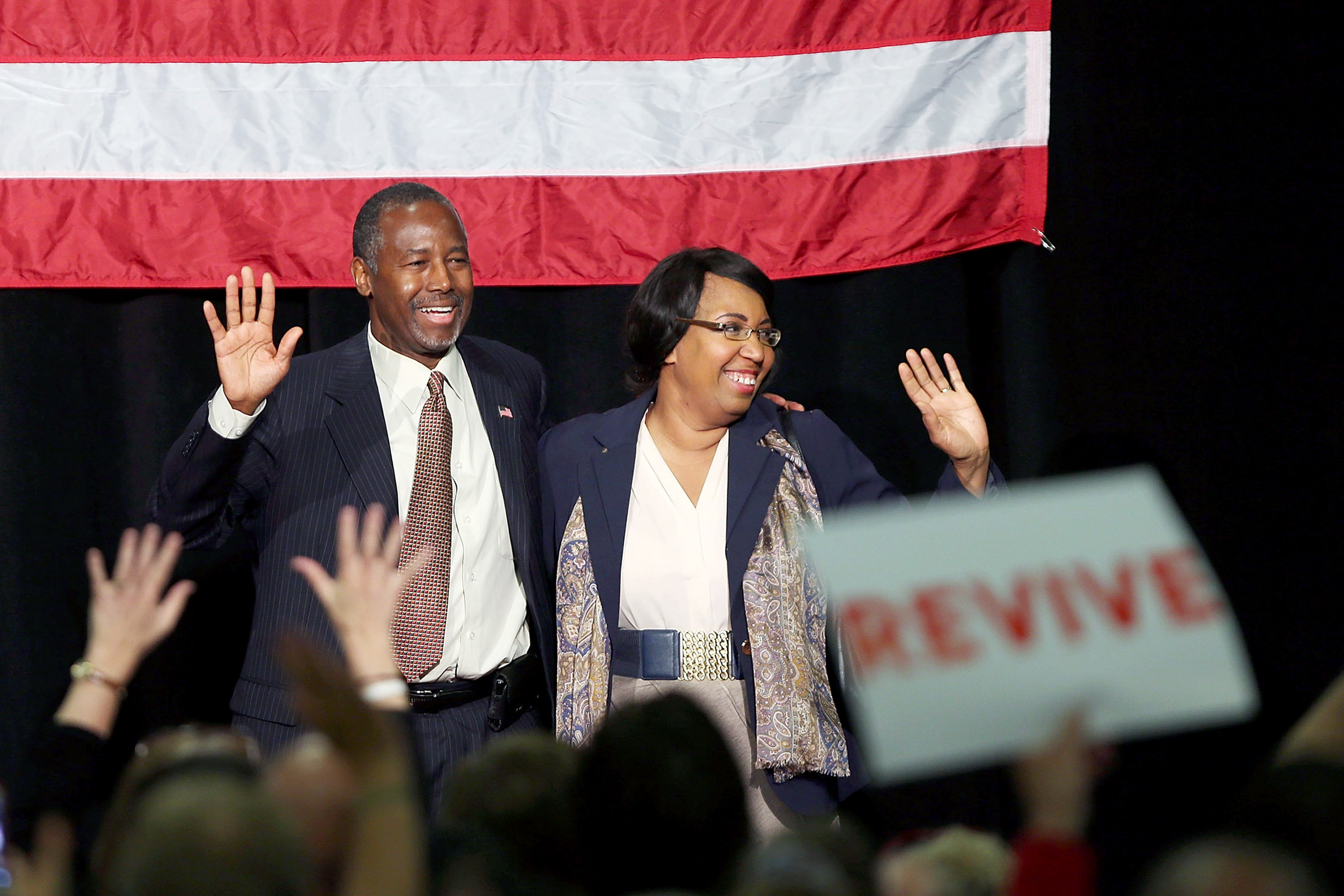GOP Presidential Candidate Ben Carson Campaigns In Ohio