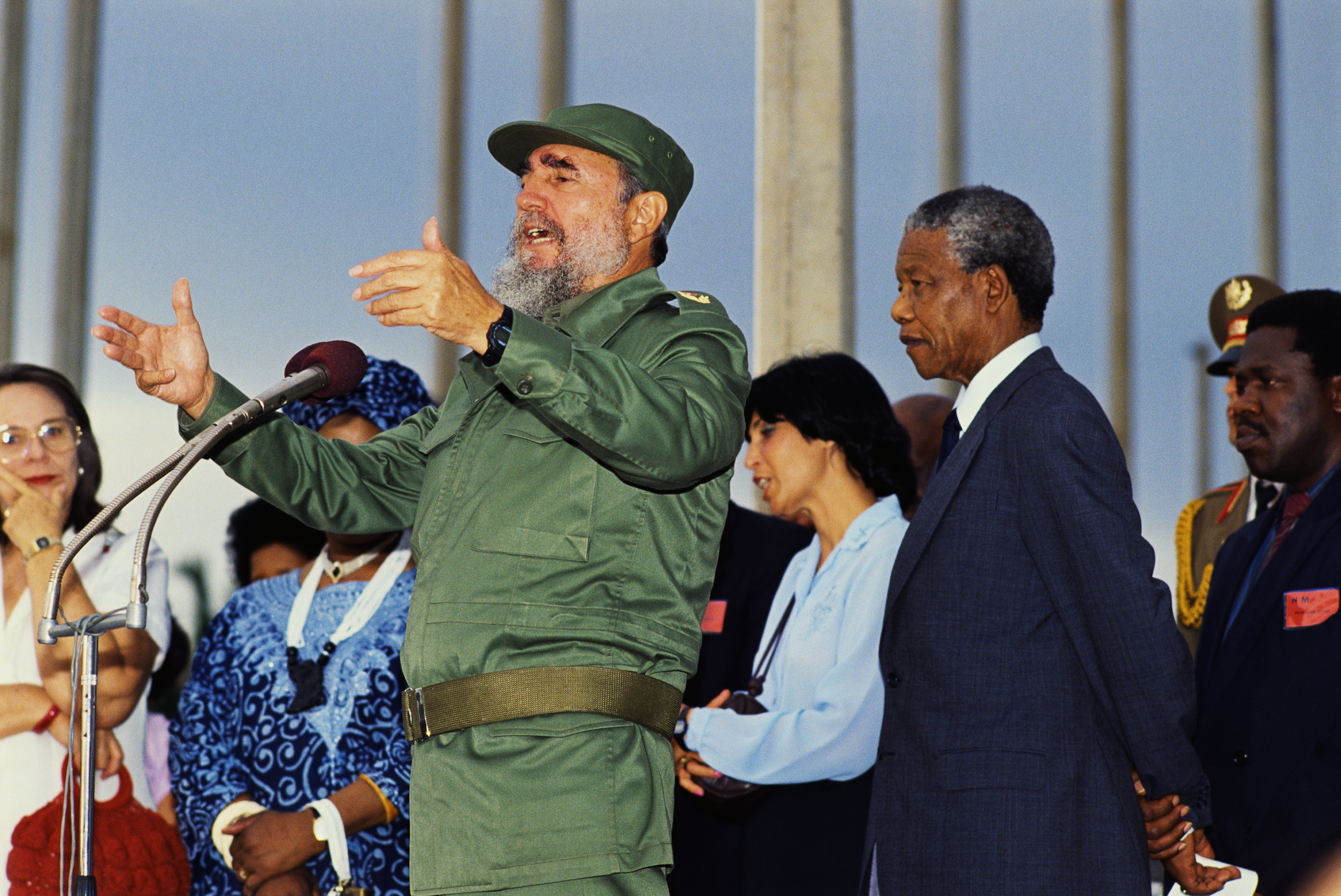 Fidel Castro and Nelson Mandela at News Conference
